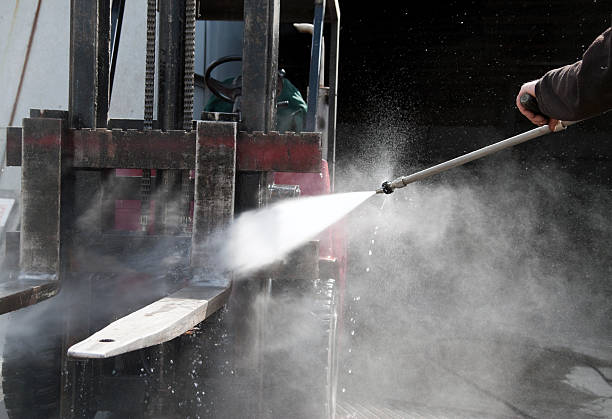 Best Commercial Pressure Washing in Atkins, IA